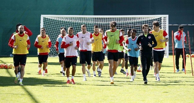 Antalyaspor, Sivasspor Maçının Hazırlıklarını Sürdürüyor