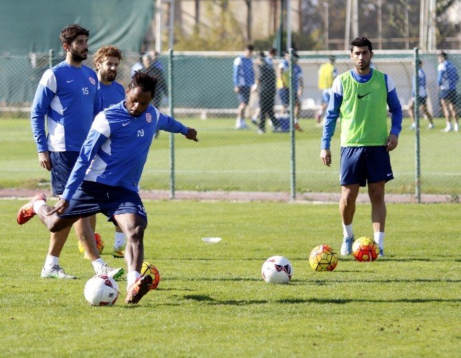 Antalyaspor’un İlk Yarı Karnesi