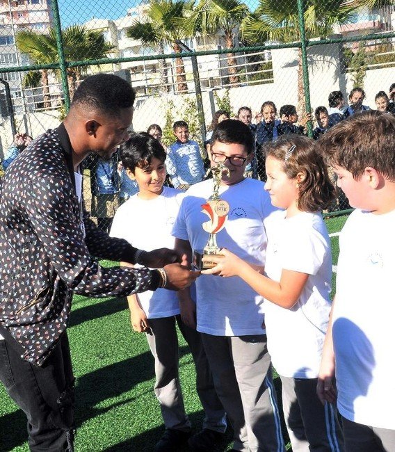 Eto’o’ya Sevgi Seli