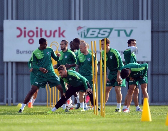 Bursaspor, Kasımpaşa’ya Hazırlanıyor