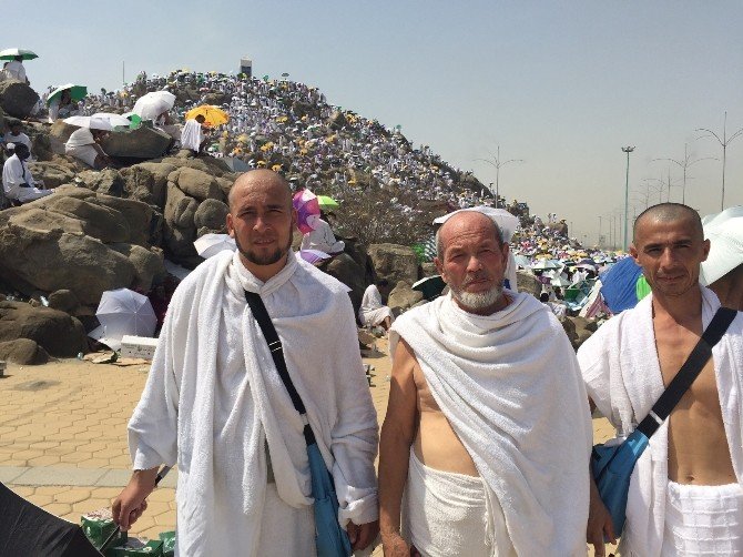 Arafat’ta 50 Derecede Vakfe