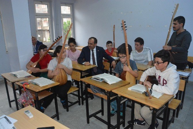 Ak Parti Trabzon Milletvekili Muhammet Balta Seçim Gezilerini Araklı’da Sürdürdü