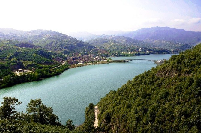 Medineli İş Adamından Ayvacık’a Konaklama Yatırımı