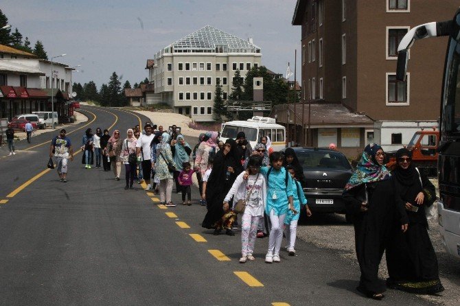 Uludağ’a Günde 3 Bin Arap Turist Çıkıyor