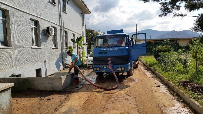 Arhavi’den, Ortahisar’a Yardım Teşekkürü