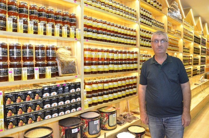 Ceylan: “Arı Ürünlerinde Tüm Hastalıklara Karşı Çare Var”