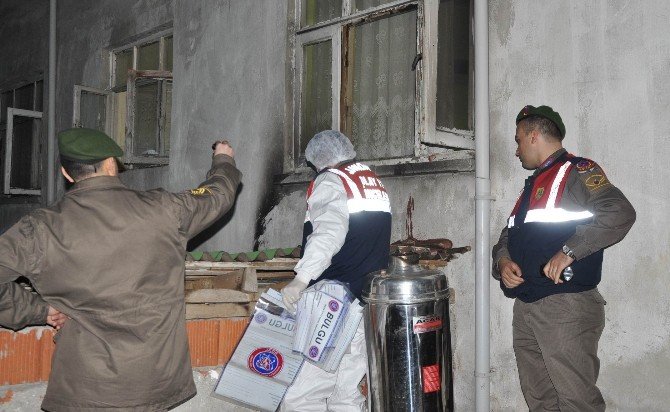 Eşini, Kayınvalidesini Ve Kayınpederini Öldüren Sanığın Cezai Ehliyetinin Sorgulanması İstendi