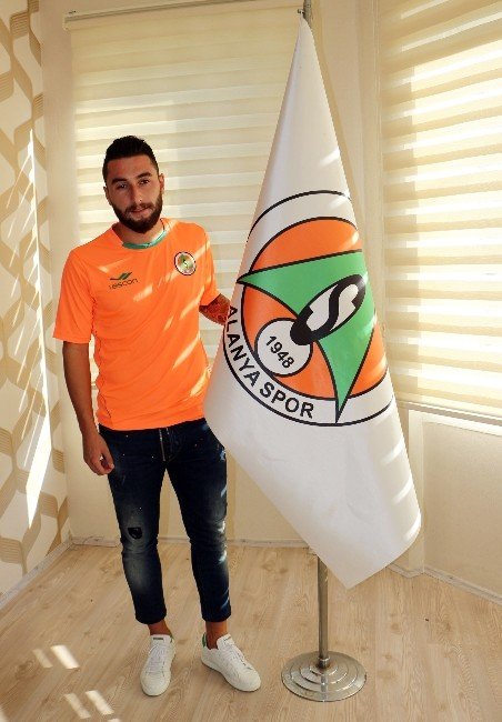 Alanyaspor, Gençlerbirliği’nden Artun’u Kiraladı