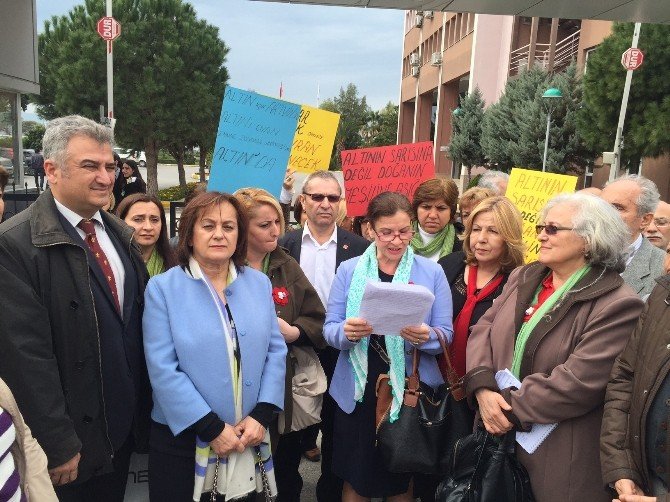 Chp İzmir Konak Kadın Kollarından Basın Açıklaması