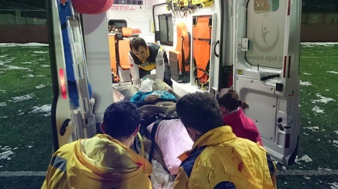 Hava Ambulansı Bin 900 Rakımlı Camili Köyü’nde Hayat Kurtardı