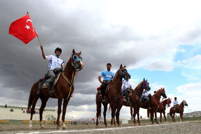 Atlı Cirit Türkiye Şampiyonası Çeyrek Final Maçları Erzurum’da Başladı