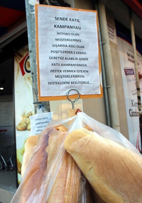 Sadaka Taşı Gibi ’Askıda Ekmek’ Uygulaması