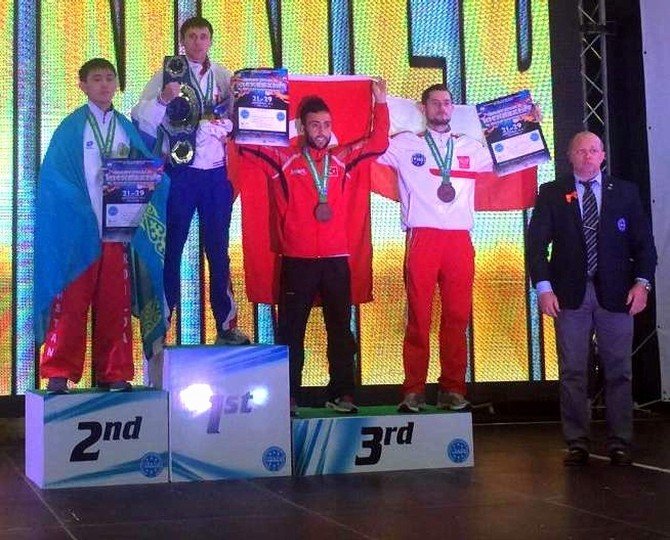 Aydın’dan Kick Boks Büyüklerde Dünya 3.’lüğü