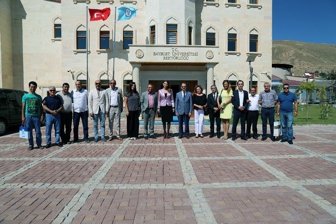 Paşayeva, Bayburt Üniversitesini Ziyaret Etti‏