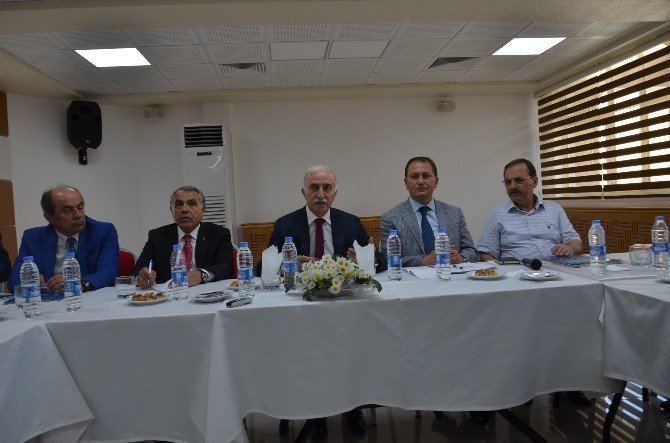 Bafra’da Eğitim Masaya Yatırıldı