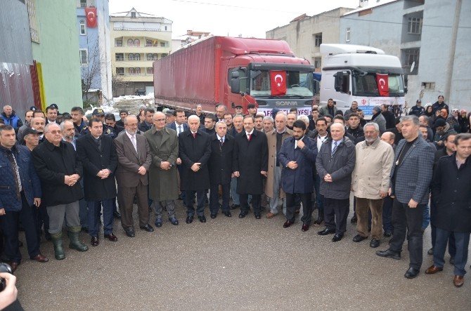 Bafra’dan Türkmenlere 6 Tır Yardım Gönderildi