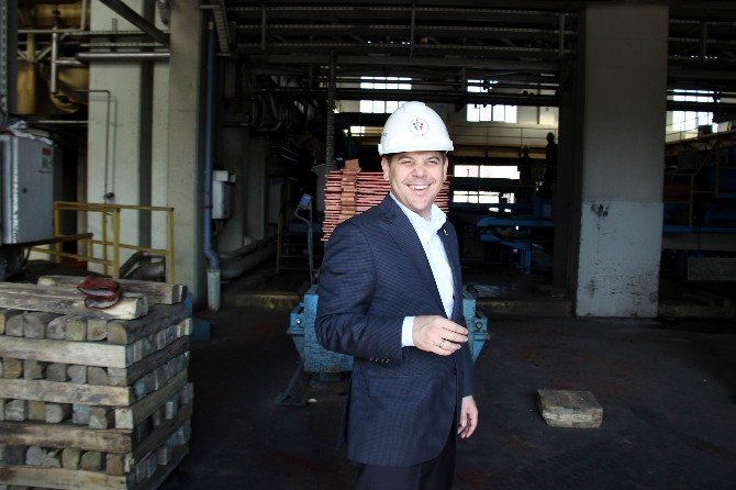 Bakan Kılıç, Fabrikaları Gezdi