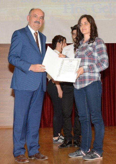 Bakan Müezzinoğlu Ve Aşçı, Asü’nün Akademik Yılı Açılışını Yaptı