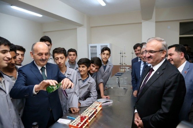 Müezzinoğlu Okul Açtı