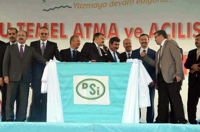 Bakan Eroğlu Koalisyon Hükümetini “Karikatürle” Anlattı