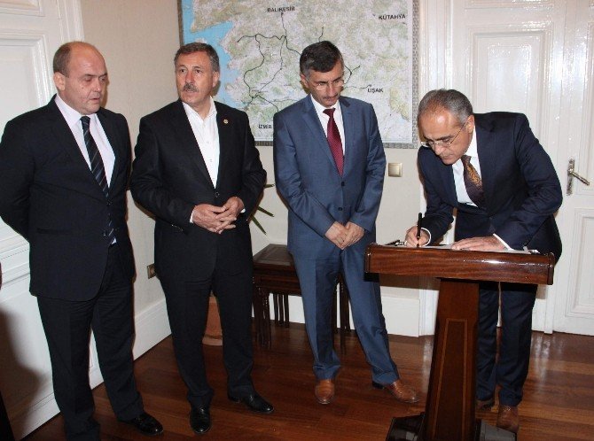 Kültür Ve Turizm Bakanı Yalçın Topçu: