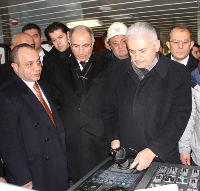Bakanlar, Türkiye’nin En Büyük Feribotunu İnceledi