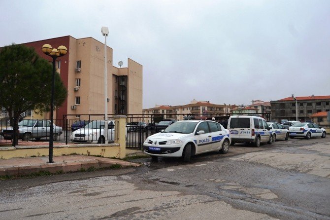 Ayvalık Adalet Sarayında Bomba Paniği