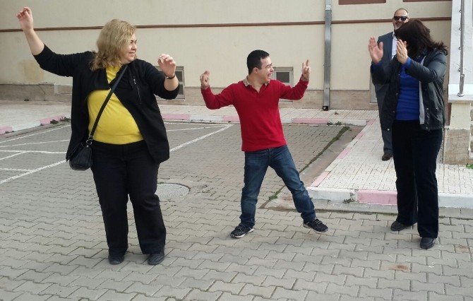 Bu Okulda Öğrenciler Spor Yaptıktan Sonra Derse Başlıyor