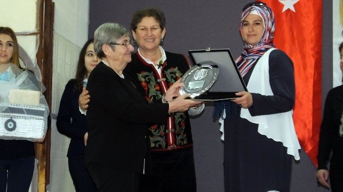 Canan Karatay’dan Domuz Gribi Önerisi