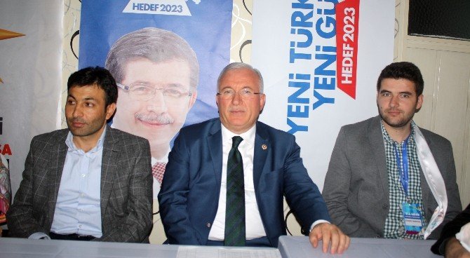 Balkanlı Gençlerden Ak Parti’ye destek Turu