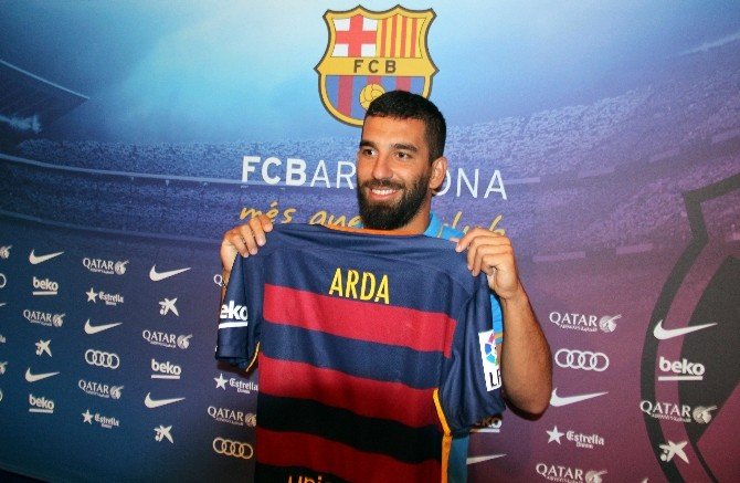 Turan: "Eğer Çok İyi Galatasaraylı Olmasaydım 50 Kere Fenerbahçe İle Anlaşırdım"