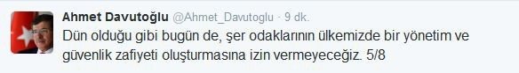 Başbakan Davutoğlu Zafer Bayramını Twitter’dan Kutladı