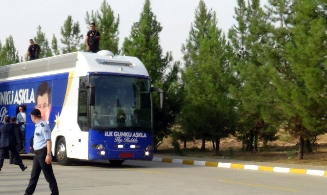 Başbakan Davutoğlu Şanlıurfa’da
