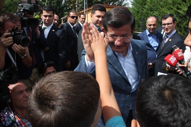 Davutoğlu’ndan İstifa Eden Bakanlar Açıklaması
