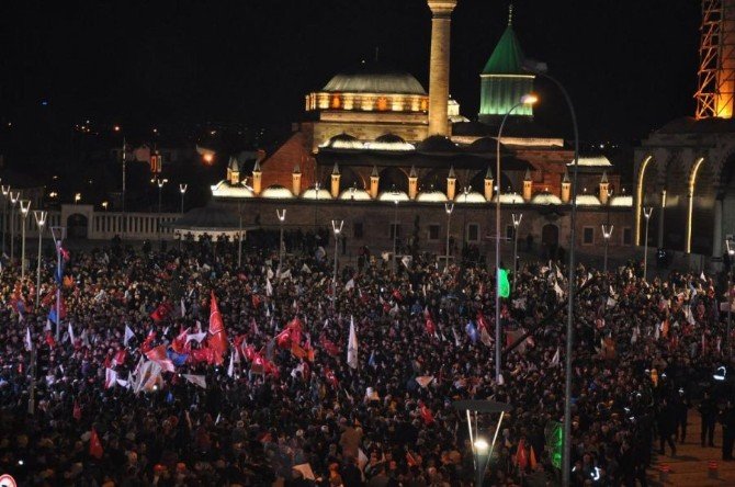 Başbakan Davutoğlu’ndan Kendilerine Oy Vermeyen Seçmenlere Mesaj