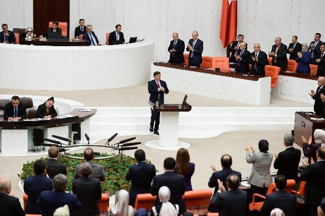 Davutoğlu Muhalefet İle Görüşecek