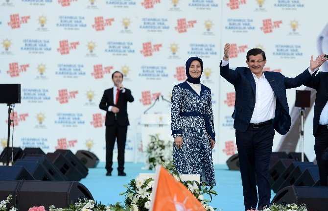Başbakan Davutoğlu: “Nişantaşı’ndan Kandil’e Köprüler Kuruyorlar”