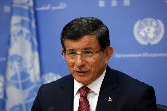 Davutoğlu: “Tüm Bu İnsani Trajedinin Sorumlusu Esad’dır”