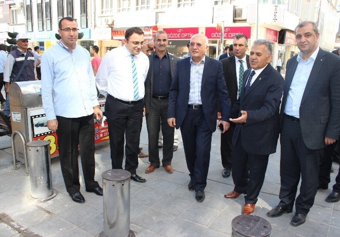 Başbakan Başdanışmanı Ve Ak Parti Kayseri Milletvekili Adayı Mustafa Elitaş:
