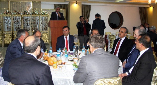 Başbakan Yardımcısı Yılmaz Van’da