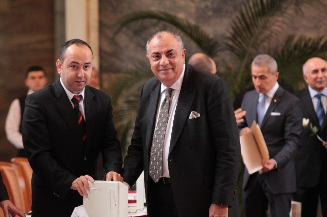 Türkeş: “Mhp’den Atılmamam Gerektiğini Oradaki Arkadaşlar Öğrenecek”