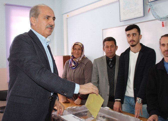 Başbakan Yardımcısı Kurtulmuş Oyunu Kullandı