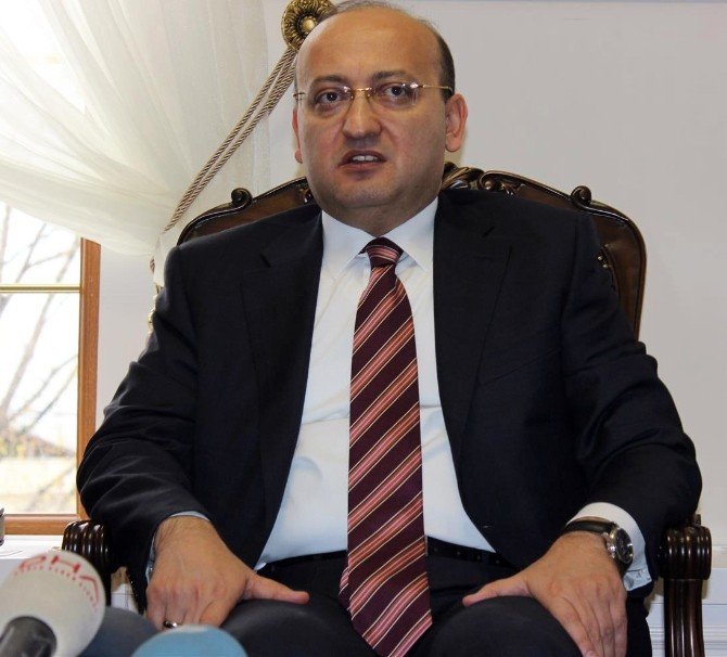 Başbakan Yardımcısı Yalçın Akdoğan: "Terör Örgütü Tarihi Eserlere Adeta Savaş Açmış Durumda"