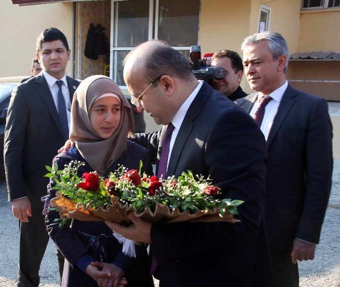 Başbakan Yardımcısı Akdoğan Hatay’da