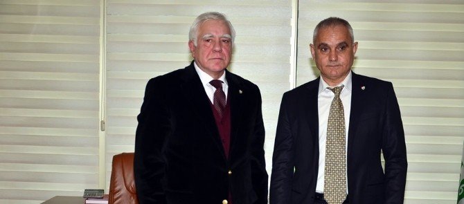 Bursaspor Başkan Adayları Listelerini Teslim Etti