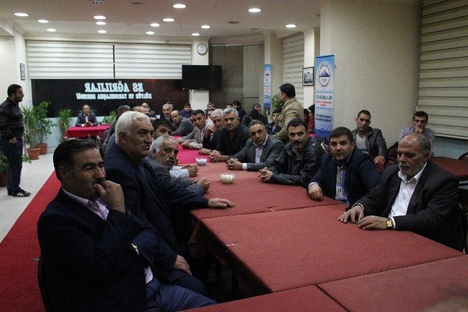 Es Ağrılılar, Başkan Ataç Ve Eskişehir Milletvekili Adayı Metin Tomsuk’u Ağırladı