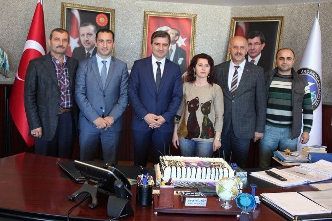 Akçakoca Belediye Başkanı Yemenici, Yeni Yaşını Kutladı