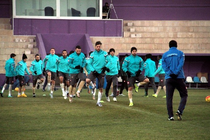 Osmalıspor’dan Kartal’a Gözdağı