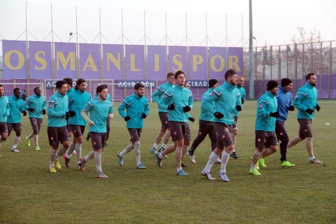 Osmalıspor’dan Kartal’a Gözdağı