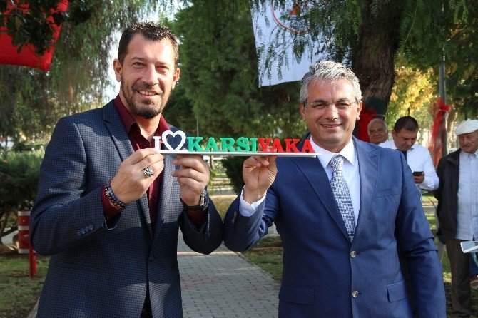 Şampiyon Hocanın İsmi Parka Verildi